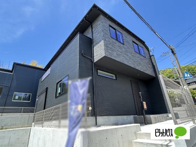 宝塚市花屋敷つつじガ丘1期 　1号棟 外観