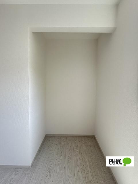宝塚市花屋敷つつじガ丘1期　2号棟 玄関