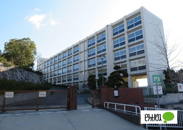 兵庫県立宝塚東高校