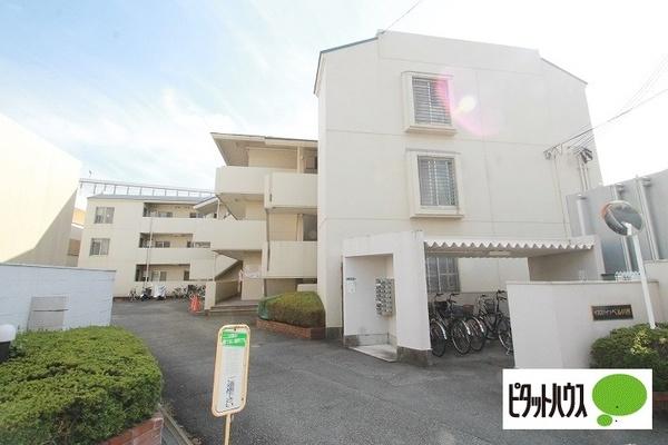 イスズハイツベル川西 外観