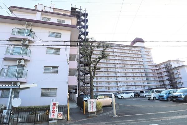 パストラル昆陽 外観