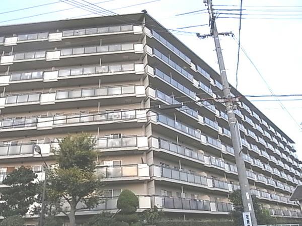 伊丹春日丘アーバンコンフォート 外観