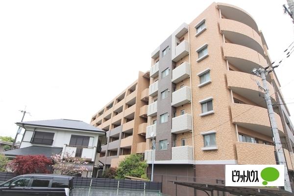 グランアッシュ伊丹北本町 外観
