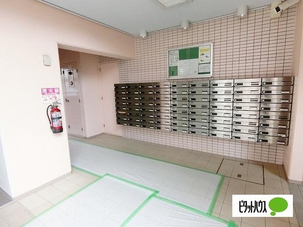 アルビス伊丹千僧2号棟 エントランス