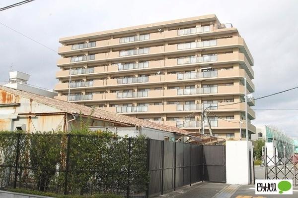 グランドール伊丹緑ヶ丘公園 外観