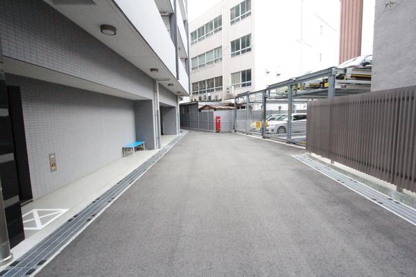 ワコーレ伊丹駅前ウィングス 駐車場