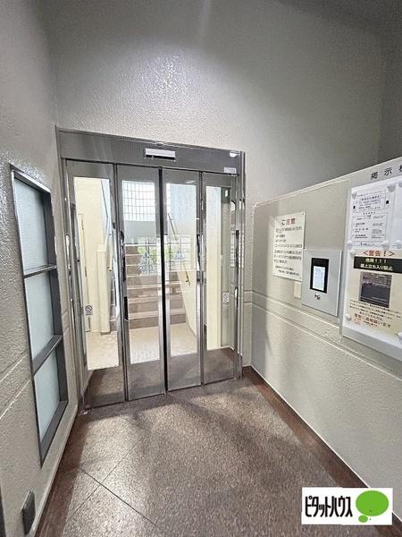 伊丹春日丘アーバンコンフォートA棟 エントランス