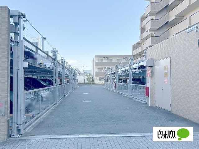 ライオンズマンション伊丹ガーデンシティ 駐車場