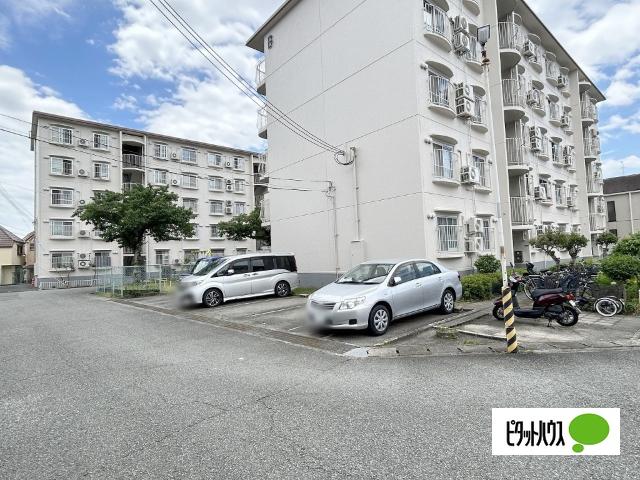 南荻野ハイツＢ 駐車場