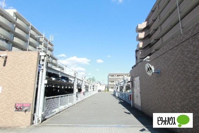 ライオンズマンション伊丹ガーデンシティ 駐車場