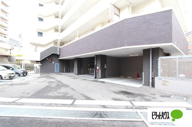 ワコーレ伊丹中央 駐車場