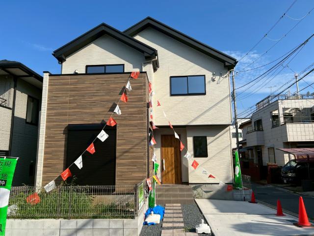 道路東側から現地