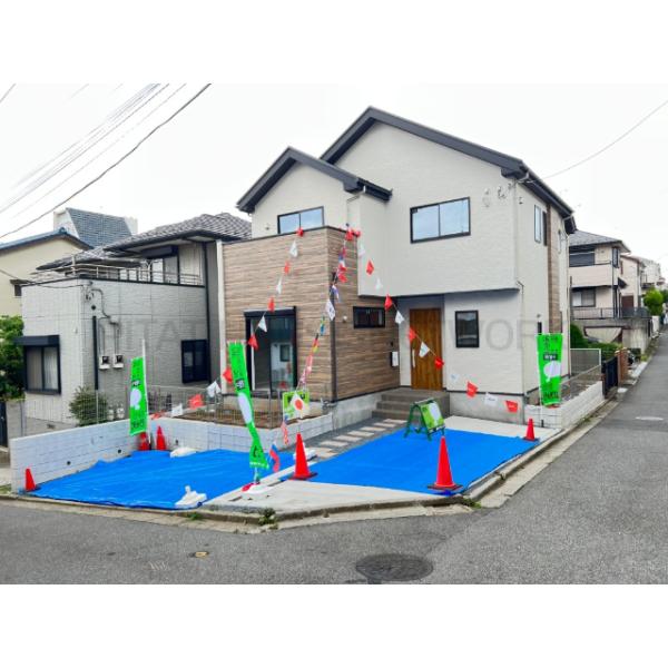 道路東側から現地