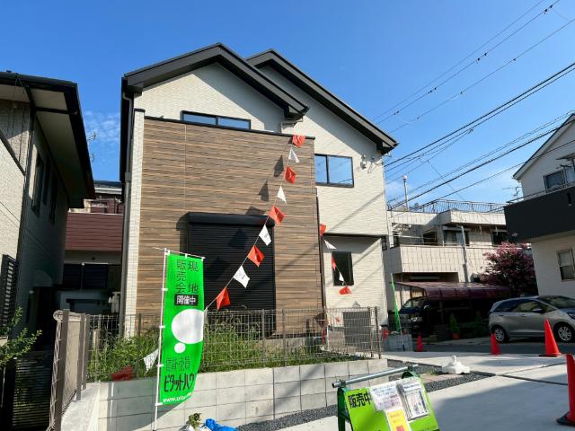 道路南側から現地