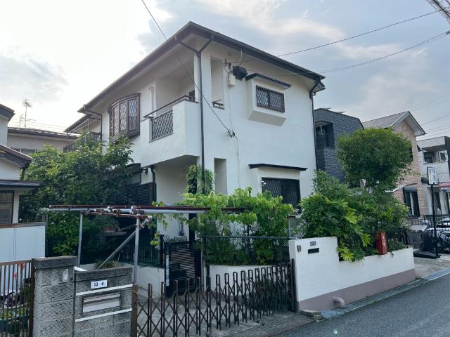 南東側から現地