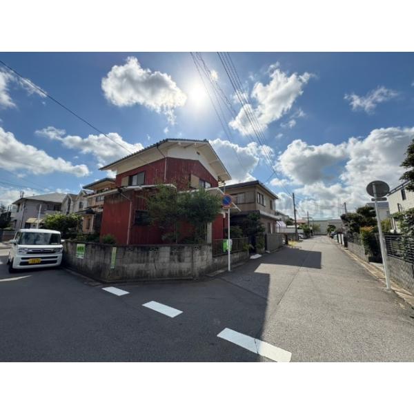西側から現地