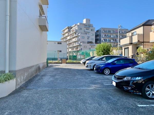 グリーンコーポ西船橋 駐車場