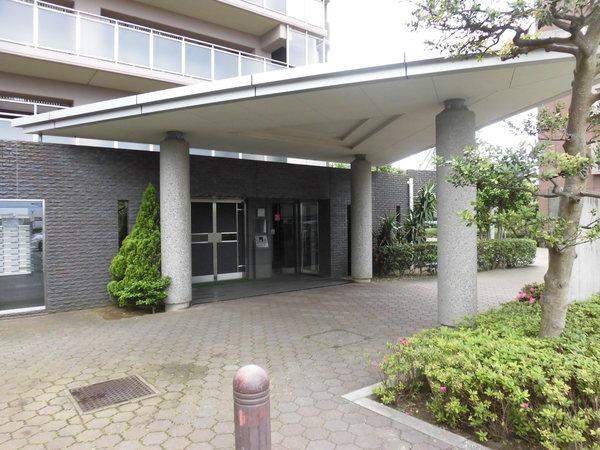 エステ･シティ船橋四番館 エントランス