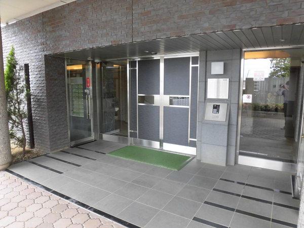 エステ･シティ船橋四番館 エントランス
