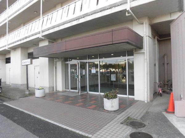 千葉ガーデンタウンE棟 エントランス