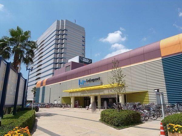 ショッピング施設