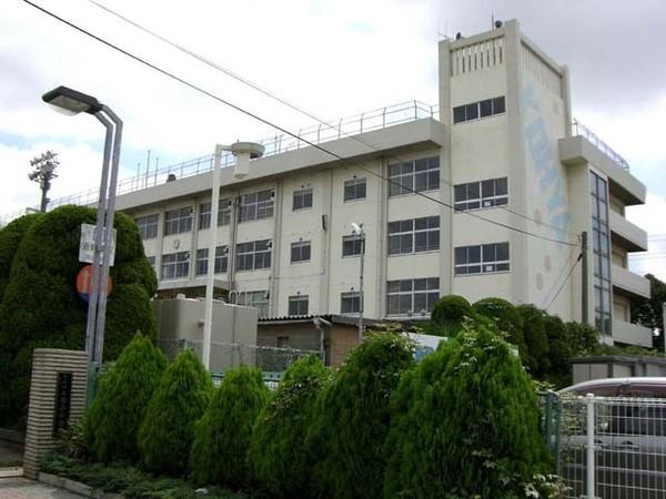 中学校