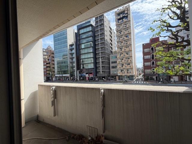 新宿区四谷マンション バルコニー