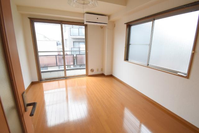 練馬区貫井マンション リビング
