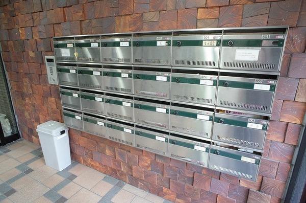 板橋区熊野町マンション ロビー
