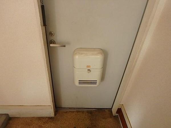 コーポイイゴウ 玄関