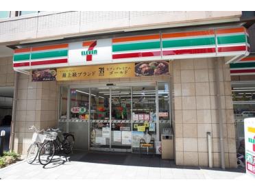 STORE100板橋本町店：131m