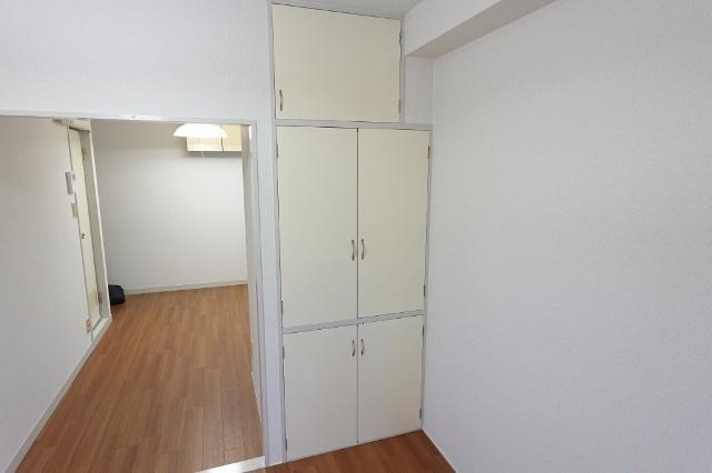 林田ビル 収納