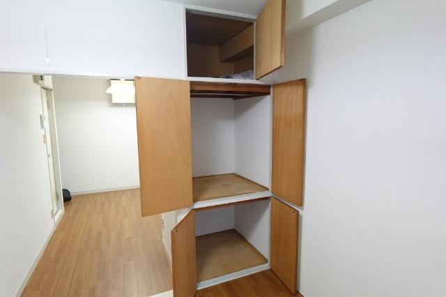 林田ビル 収納