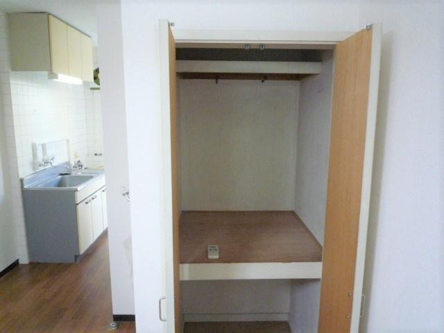 シャトレー吉沢 収納