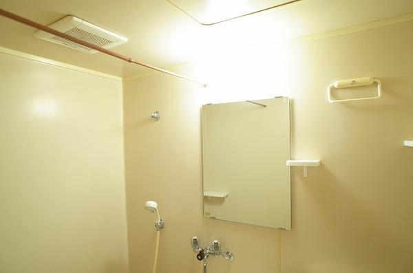 ファミーユイシザカ 部屋画像