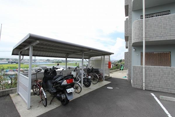 レザンス波島（302） 共有部分
