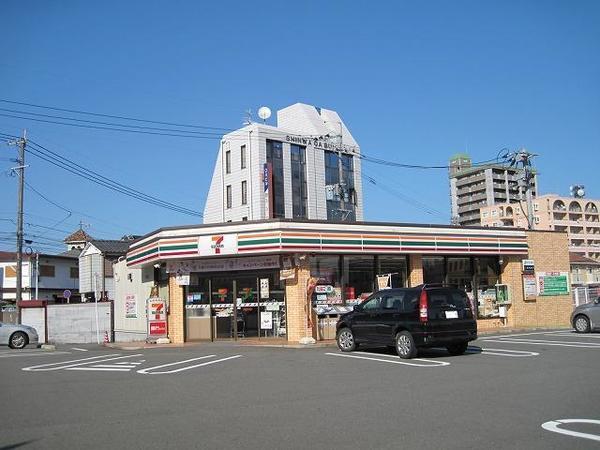 セブンイレブン宮崎清水2丁目店：221m