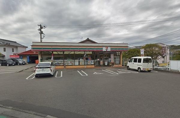 セブンイレブン佐土原久峰店：496m