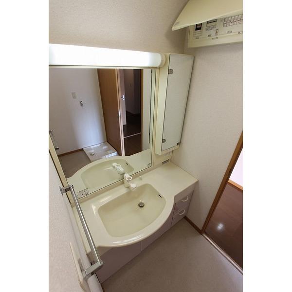 グランクレシェンテ（702） 洗面