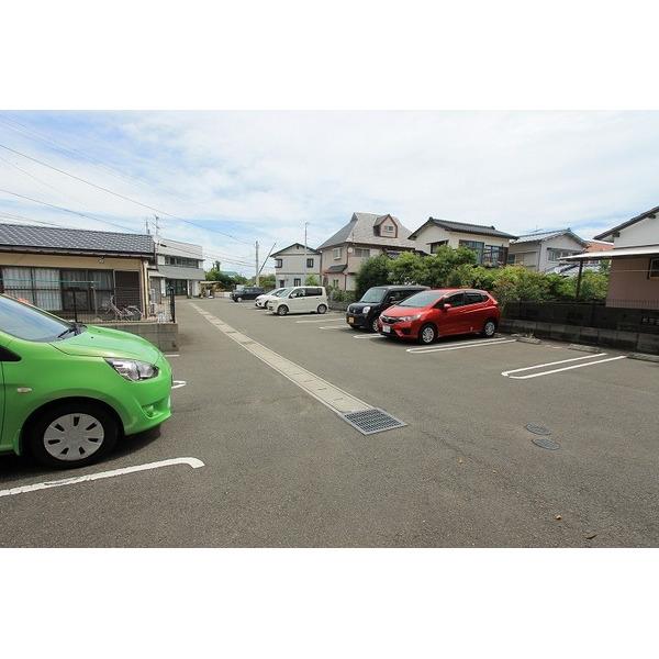 サンライズⅡ（402） 駐車場