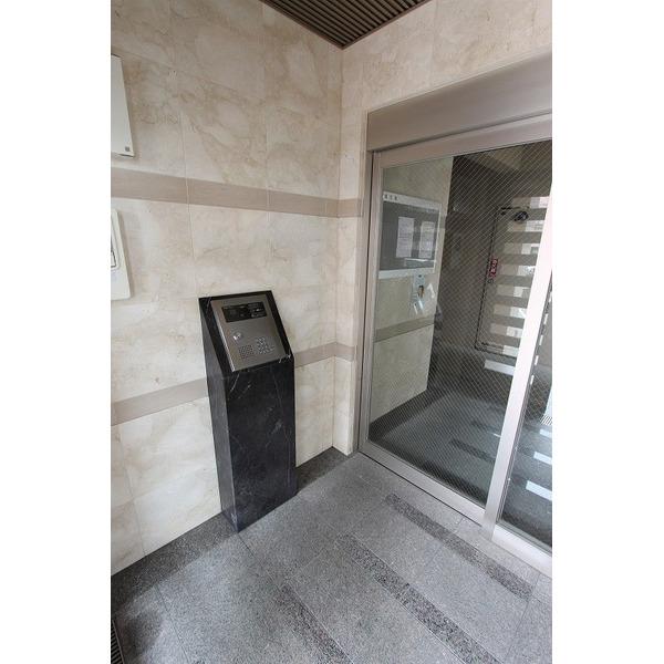 宮崎市新城町マンション エントランス