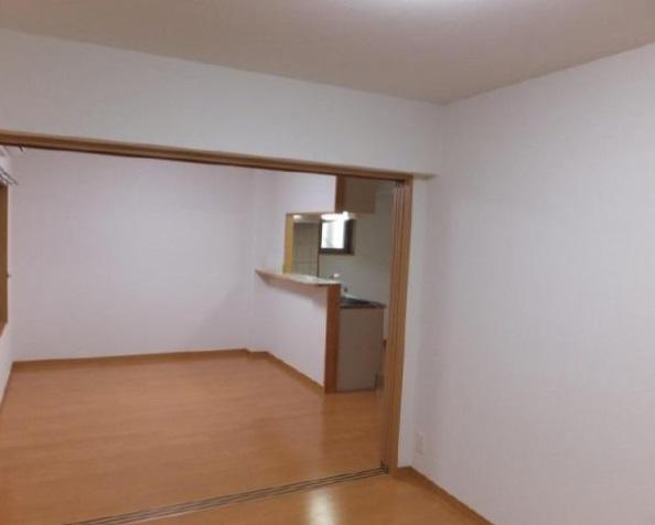 宮崎市中西町マンション リビング