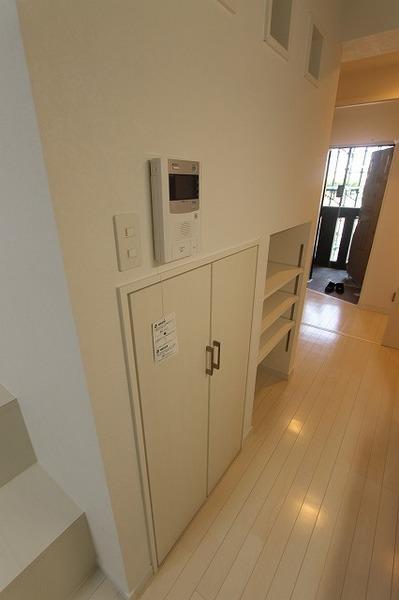 ラフィーナパレス宮崎（103） 収納