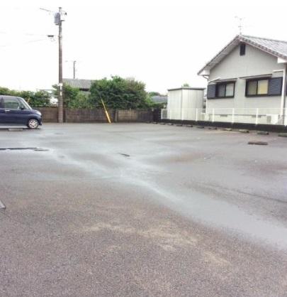 アンシャンテ・N（105） 駐車場