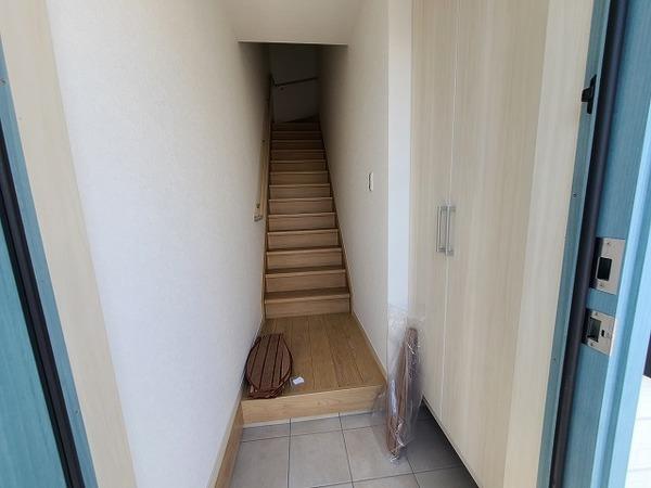 宮崎市源藤町アパート 玄関