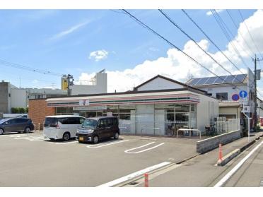 セブンイレブン宮崎淀川3丁目店：684m