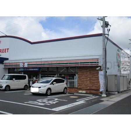 セブンイレブン宮崎桜ケ丘町店：650m