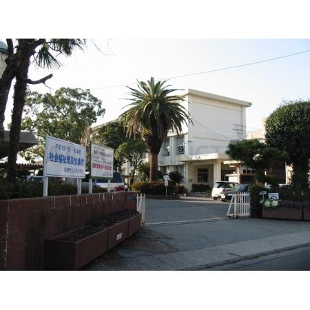 宮崎市立小戸小学校：954m