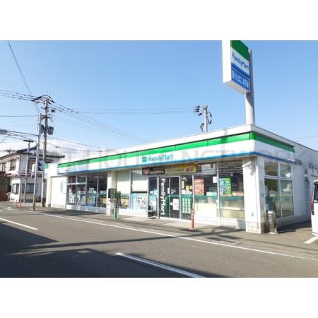 リバーストーン　マキバ　Ⅰ（103） 周辺環境写真1 ファミリーマート 月見ヶ丘団地：800m