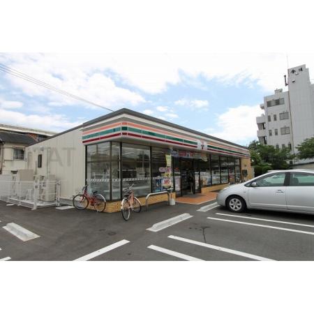 セブンイレブン宮崎吾妻町店：290m
